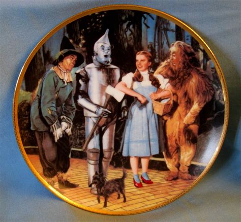 A page for fans and collectors of the classic book and movie, The <b>Wizard</b> <b>of</b> <b>Oz</b>. . Wizard of oz collectibles